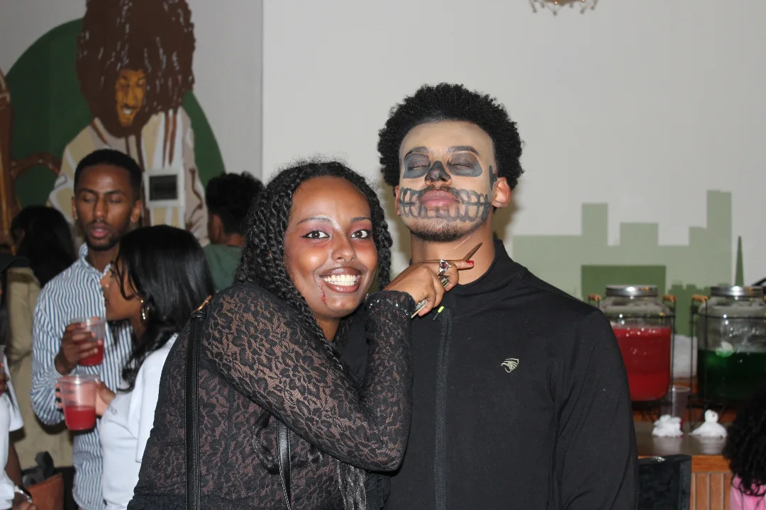 Costume Party — photo 10
